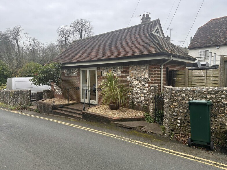 10 Church Hl, Brighton for sale - Building Photo - Image 2 of 5