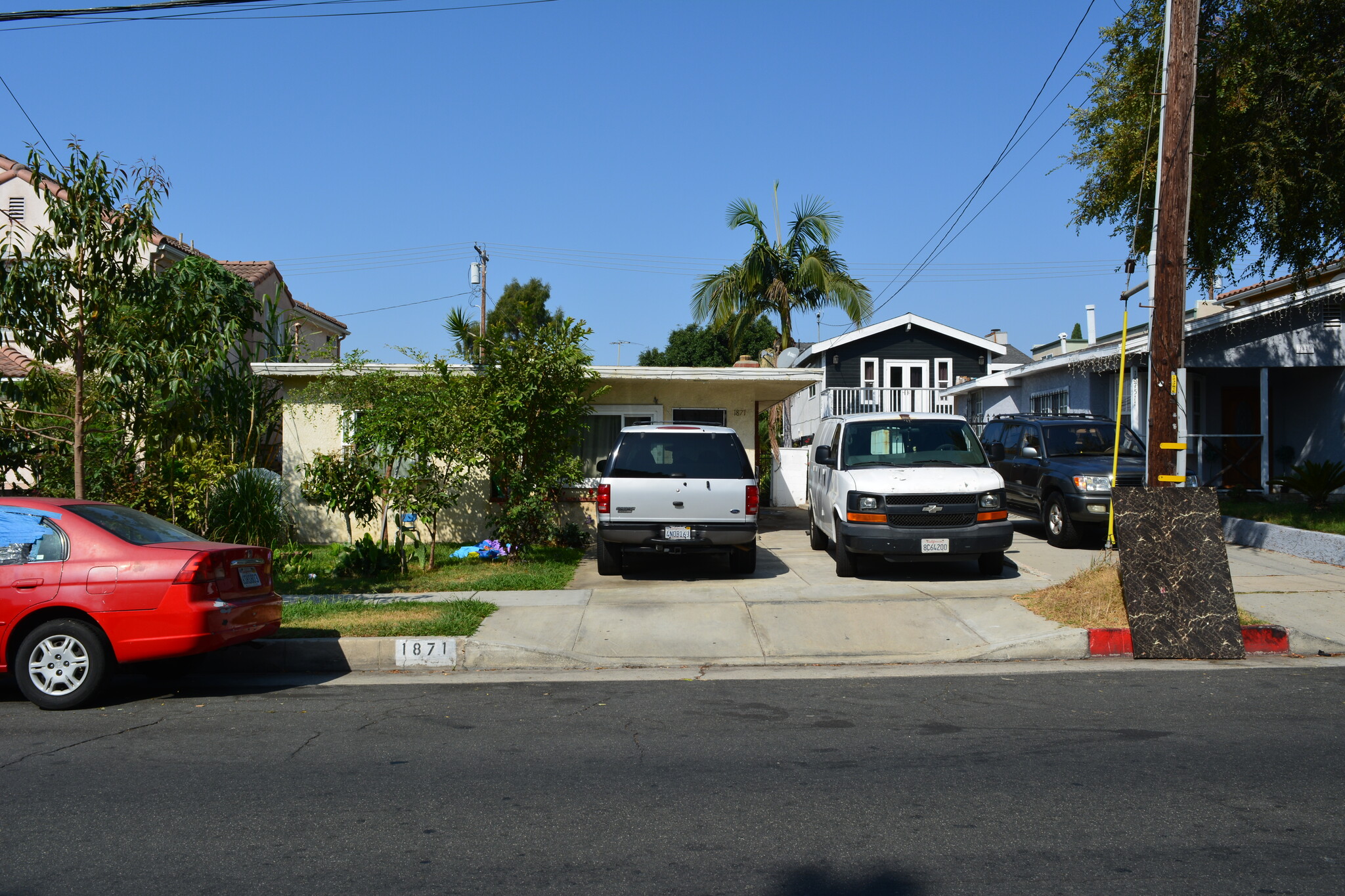 1871 Junipero Ave, Signal Hill, CA for sale Primary Photo- Image 1 of 1