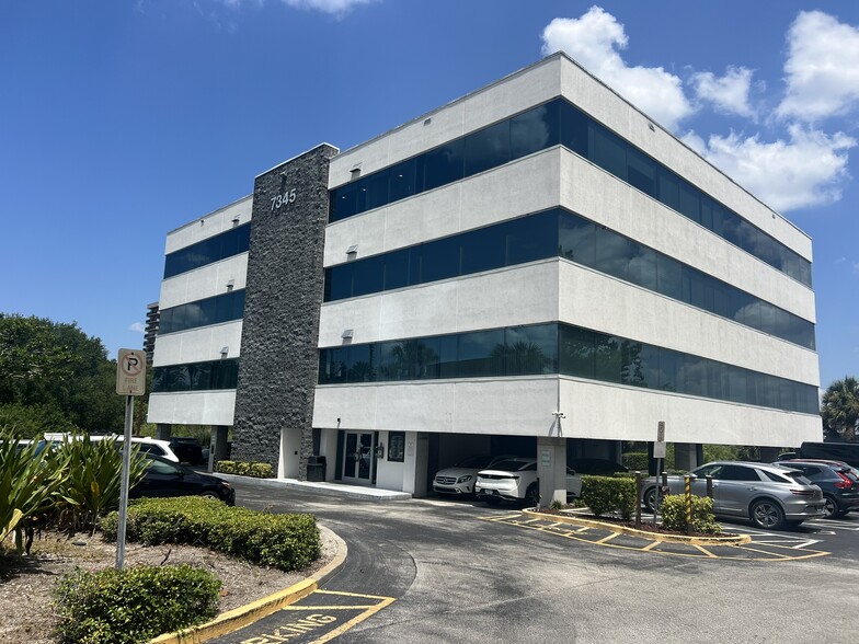 7345 W Sand Lake Rd, Orlando, FL for lease - Building Photo - Image 1 of 10