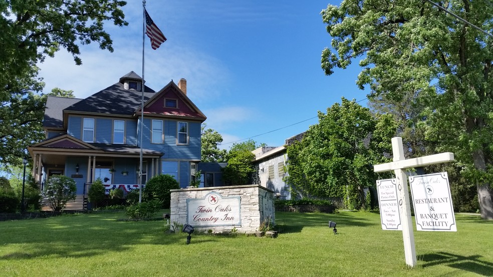 30807 114th St, Wilmot, WI for sale - Building Photo - Image 1 of 1