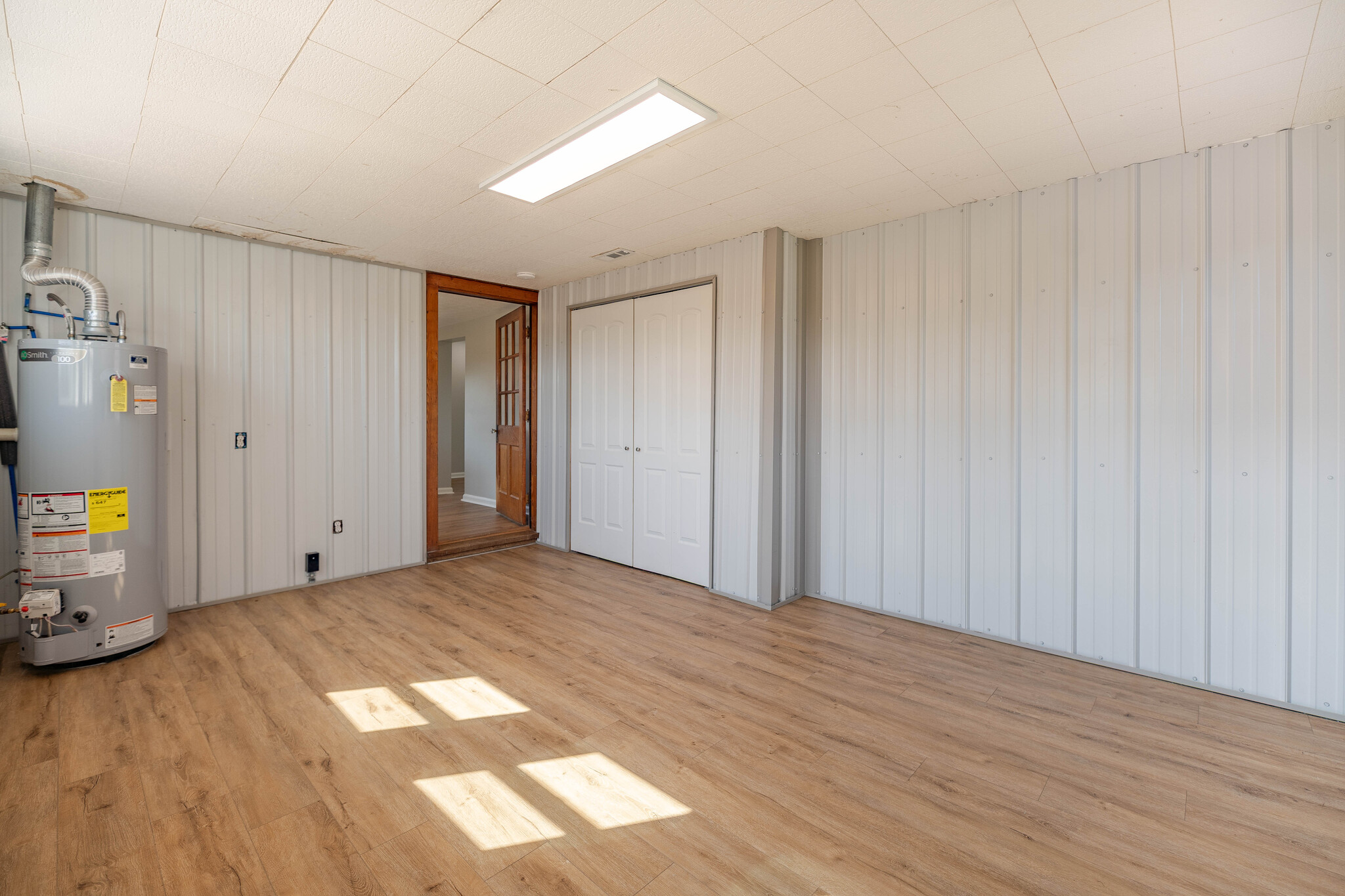 204 Killen Rd, Memphis, IN for sale Interior Photo- Image 1 of 21