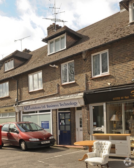 219 Croydon Rd, Caterham for sale - Building Photo - Image 1 of 1