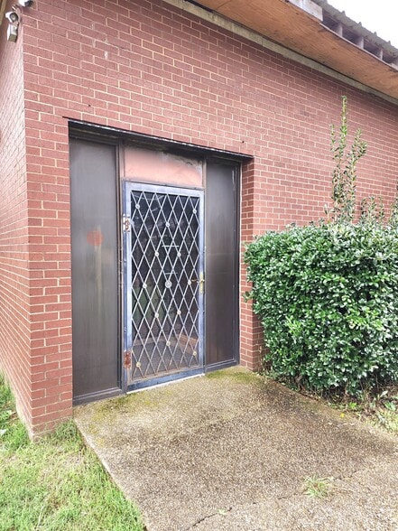 1189 Breedlove St, Memphis, TN for sale - Building Photo - Image 2 of 18