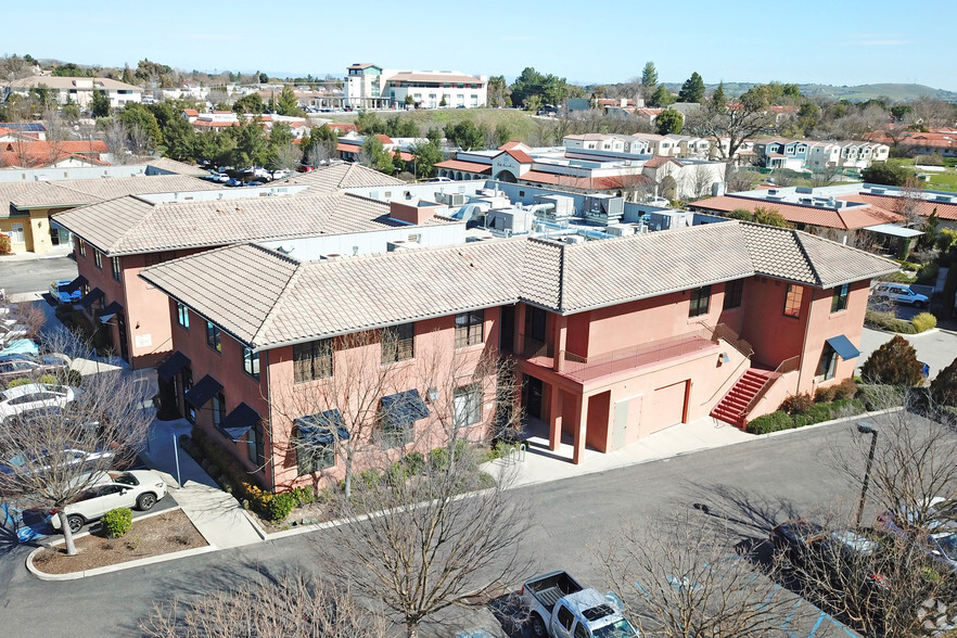 350 Posada Ln, Templeton, CA for sale - Primary Photo - Image 1 of 1