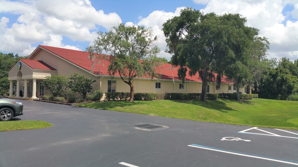 1000 Executive Dr, Oviedo, FL for lease - Building Photo - Image 3 of 58