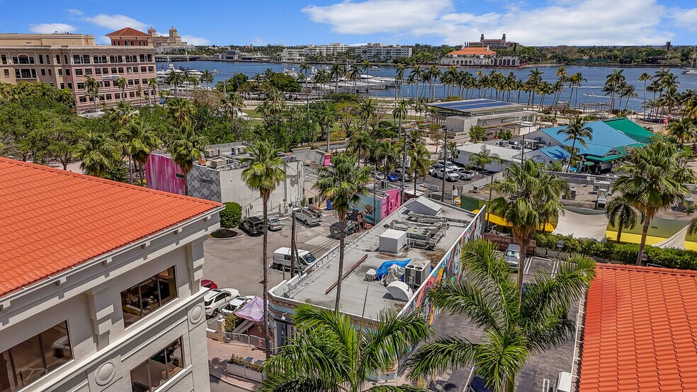 114 South Narcissus Ave, West Palm Beach, FL for sale - Building Photo - Image 3 of 9