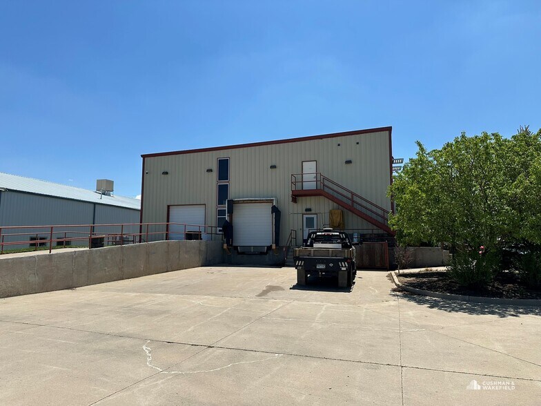 250 Perry Ln, Dacono, CO for lease - Building Photo - Image 3 of 5