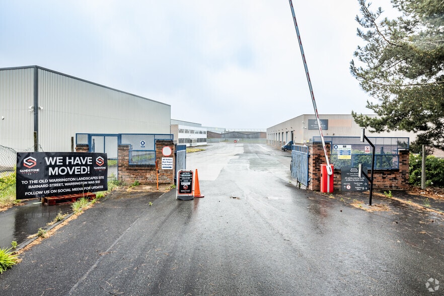 Folly Ln, Warrington for lease - Building Photo - Image 2 of 2