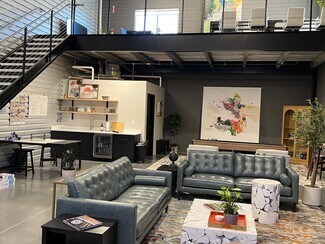 Alpharetta Personal Warehouse - Warehouse