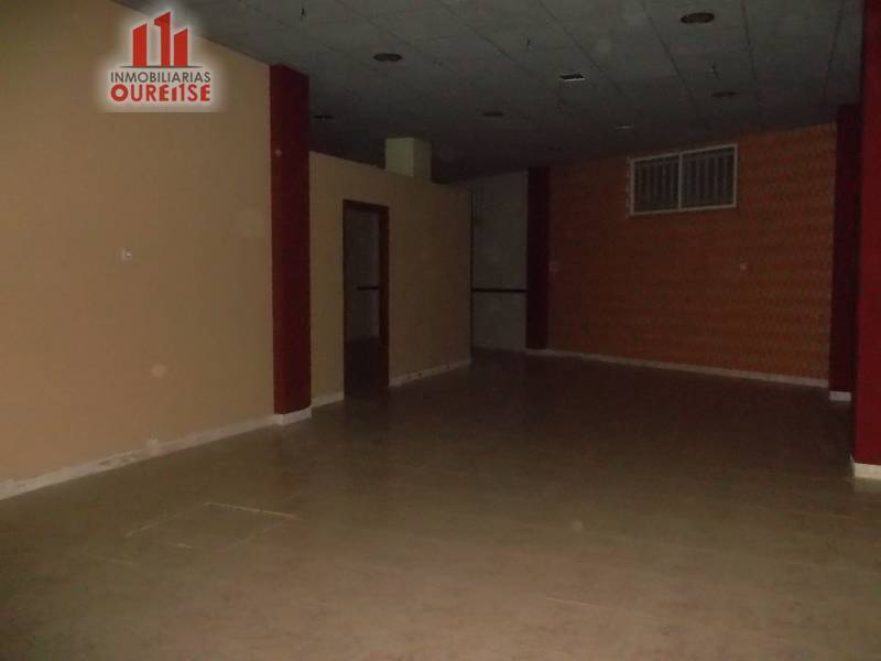 Retail in Ourense for lease Building Photo- Image 1 of 10