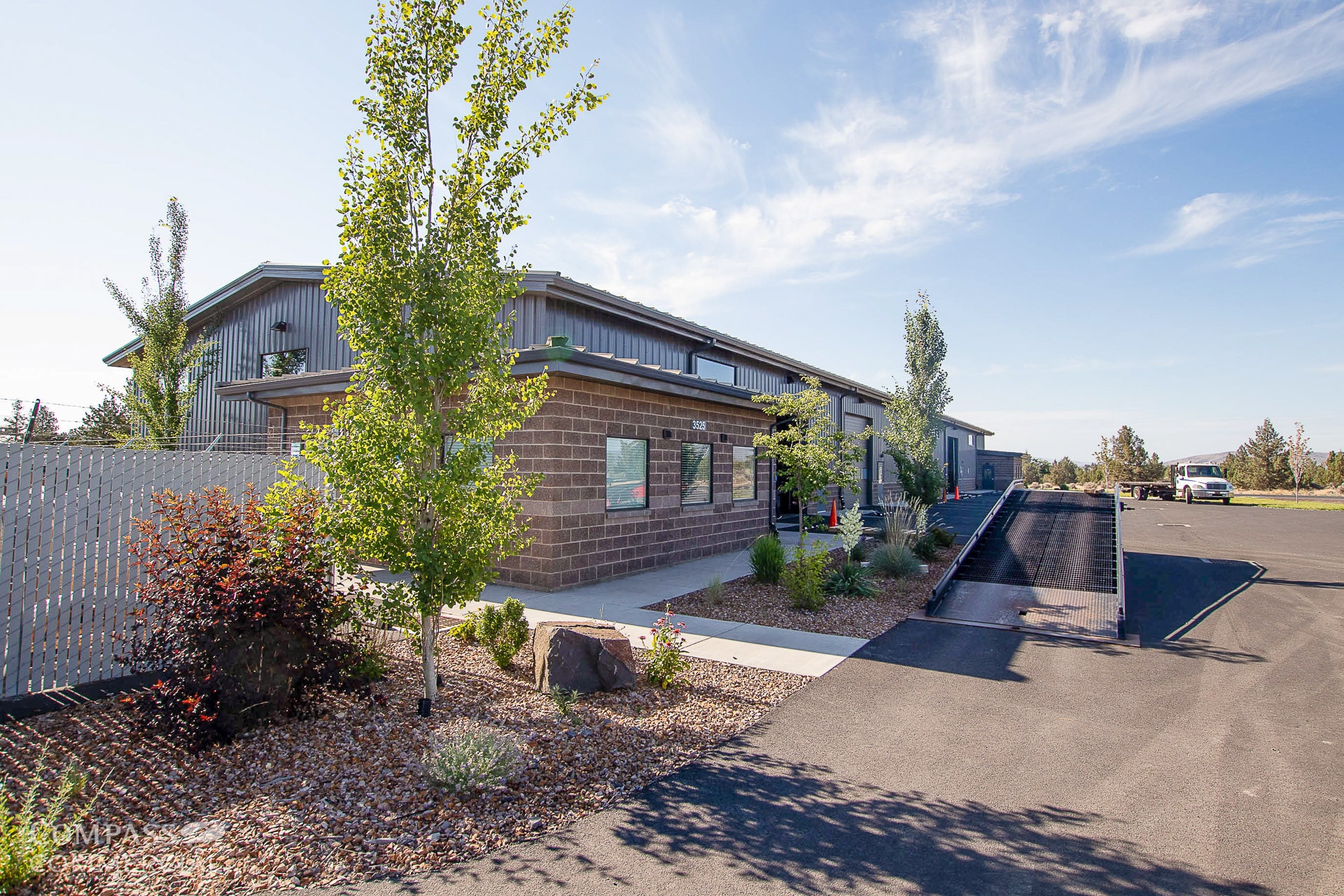 3525 SW Empire Dr, Prineville, OR for lease Primary Photo- Image 1 of 19