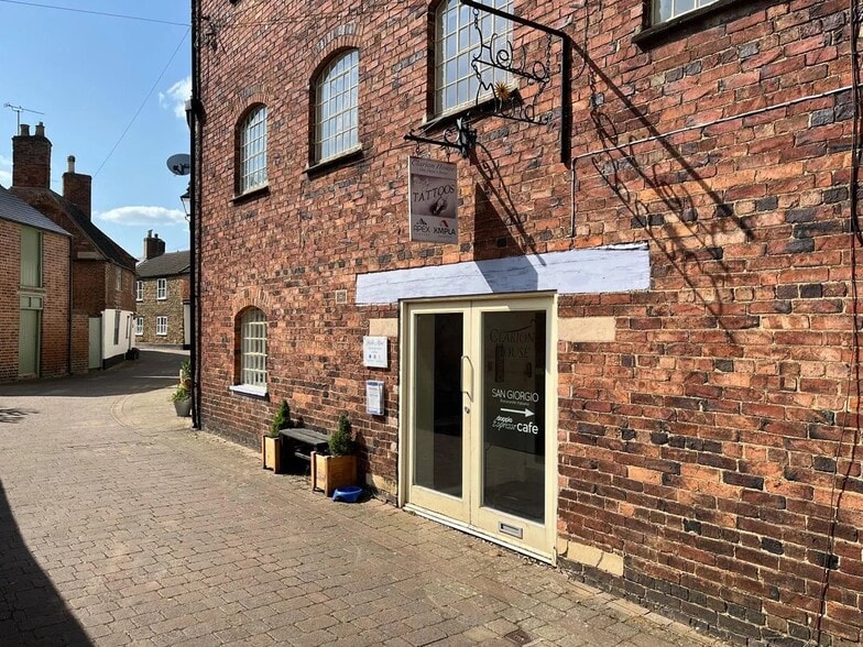 59 Deans St, Oakham for sale - Building Photo - Image 1 of 1