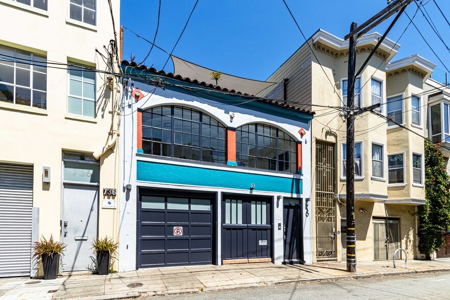 730 Clementina St, San Francisco, CA for lease - Building Photo - Image 2 of 7