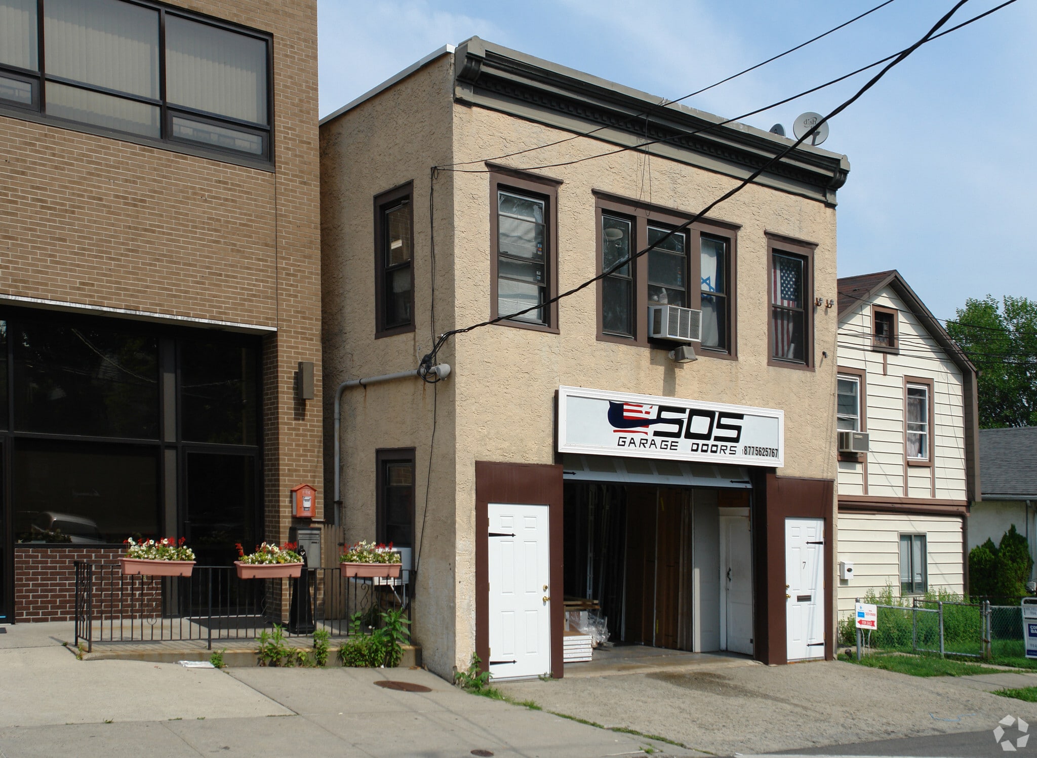 7 N Lawn Ave, Elmsford, NY for sale Primary Photo- Image 1 of 1