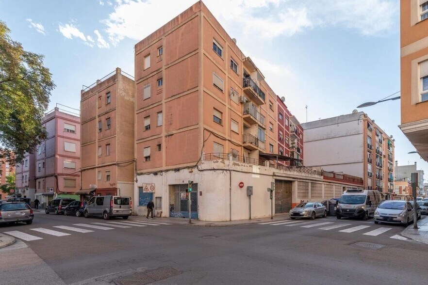 Retail in Alzira for sale - Building Photo - Image 2 of 10