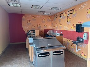 25-45 Niagara St, Tonawanda, NY for lease Interior Photo- Image 2 of 5