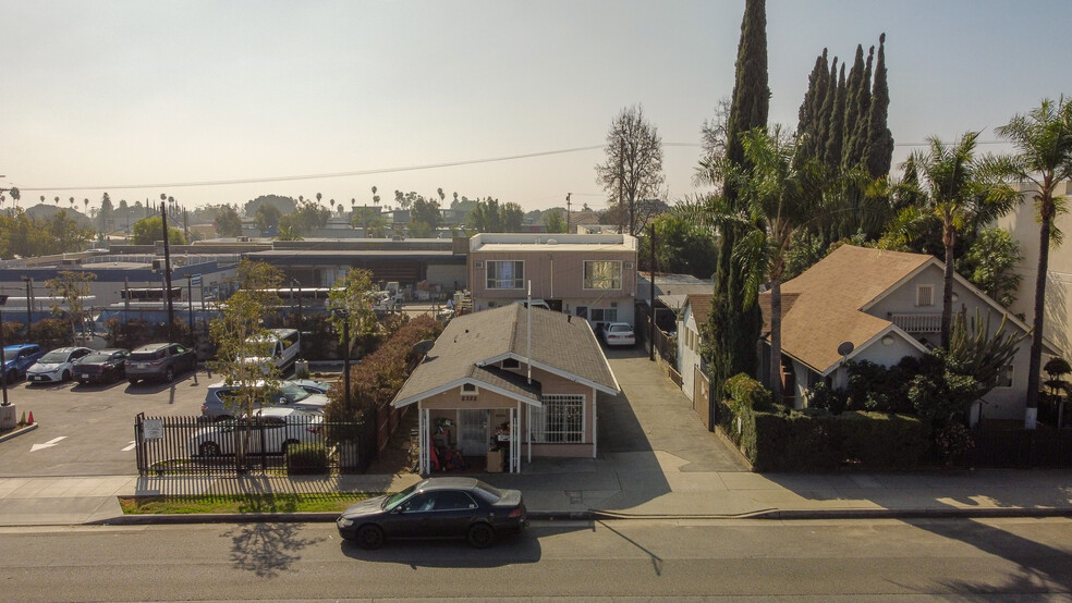 2322 E Foothill Blvd, Pasadena, CA for sale - Building Photo - Image 1 of 1