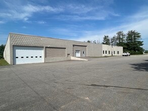 44 Industrial Park, Dover, NH for lease Building Photo- Image 2 of 5