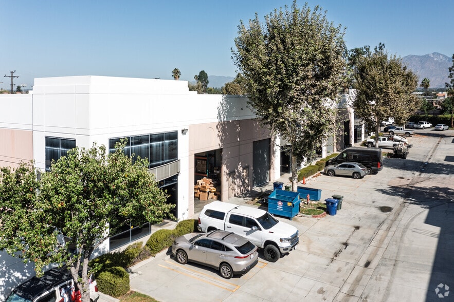 5073 Walnut Grove Ave, San Gabriel, CA for lease - Primary Photo - Image 3 of 6