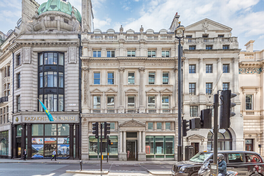 123 Pall Mall, London for lease - Primary Photo - Image 1 of 8