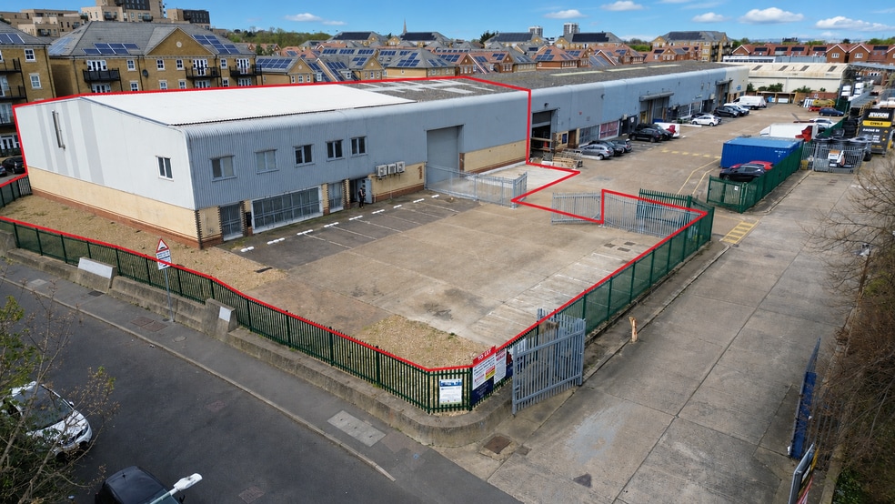Slade Green Rd, Erith for lease - Building Photo - Image 2 of 10