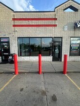 26201-26219 Eureka Rd, Taylor, MI for lease Building Photo- Image 1 of 7