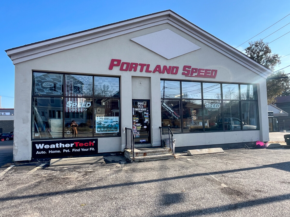 955 Forest Ave, Portland, Me 04103 