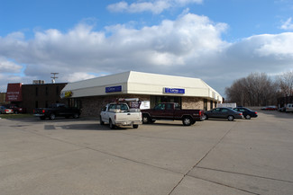 More details for 33960-34100 Groesbeck Hwy, Clinton Township, MI - Office/Retail for Lease