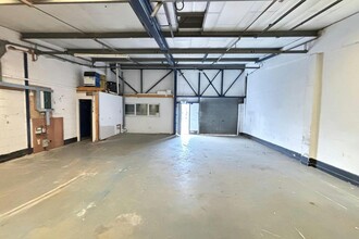 North Ave, Clydebank for lease Interior Photo- Image 2 of 3