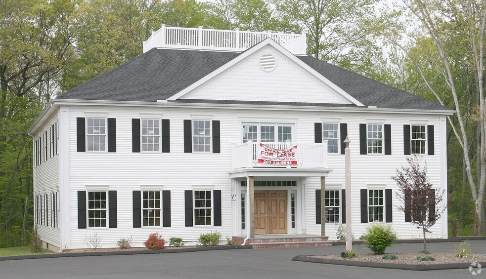 599 Middlesex Tpke, Old Saybrook, CT for sale - Primary Photo - Image 1 of 1