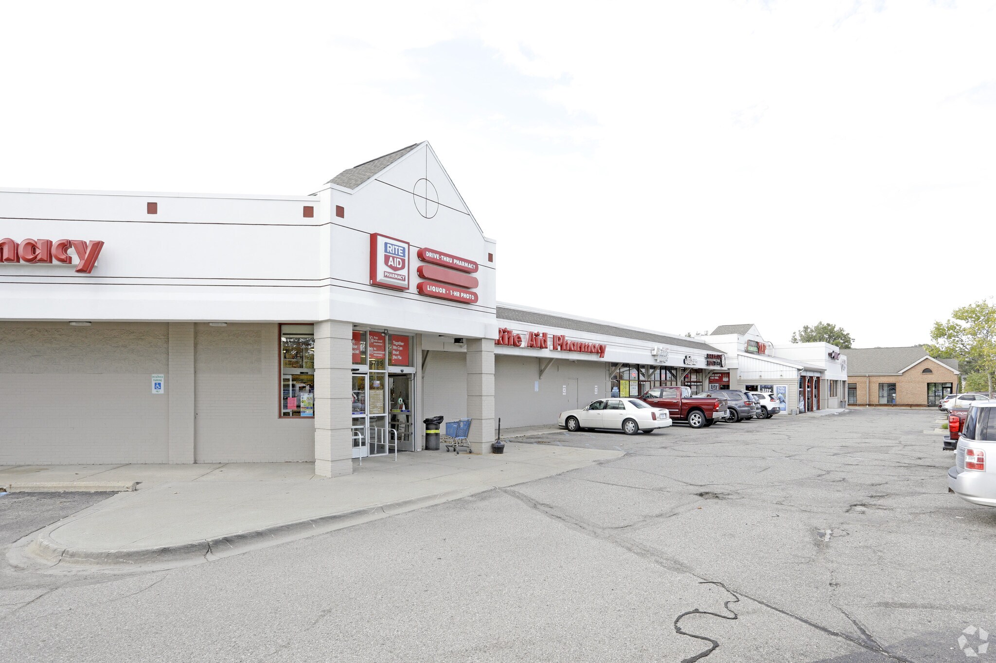 5785-5811 S Main St, Clarkston, MI for sale Primary Photo- Image 1 of 1