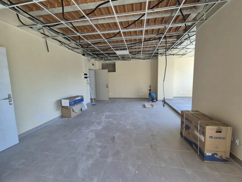 Office in Castelnau-le-Lez for lease - Building Photo - Image 2 of 6