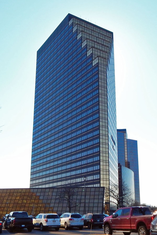2000 Town Center, Southfield, MI, 48075 Office Space For Lease