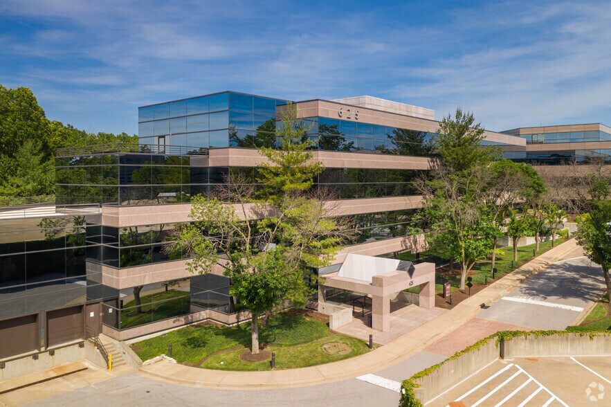 625 Maryville Centre Dr Saint Louis Mo 63141 Office For Lease Loopnet Com