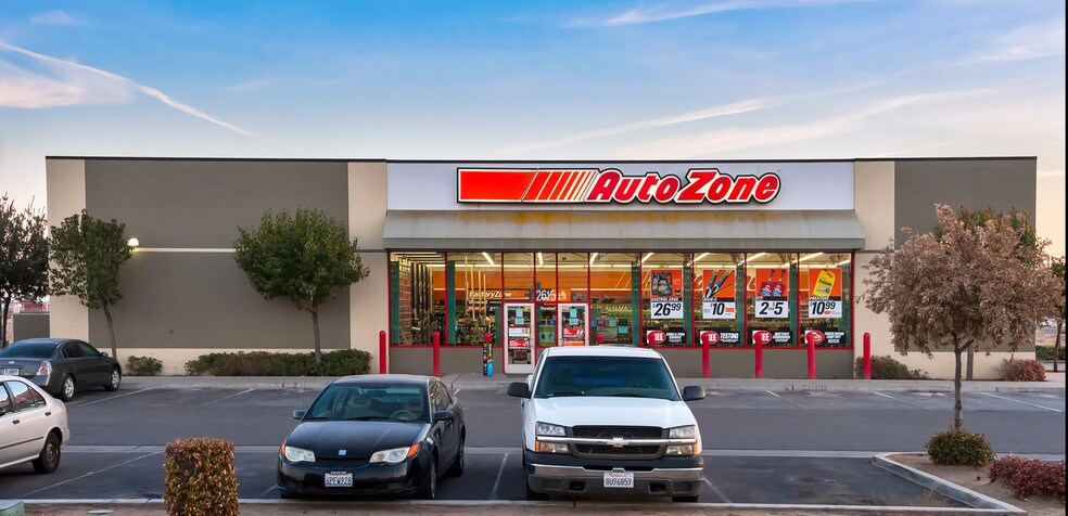 2615 S Chestnut Ave, Fresno, CA for sale - Building Photo - Image 1 of 16