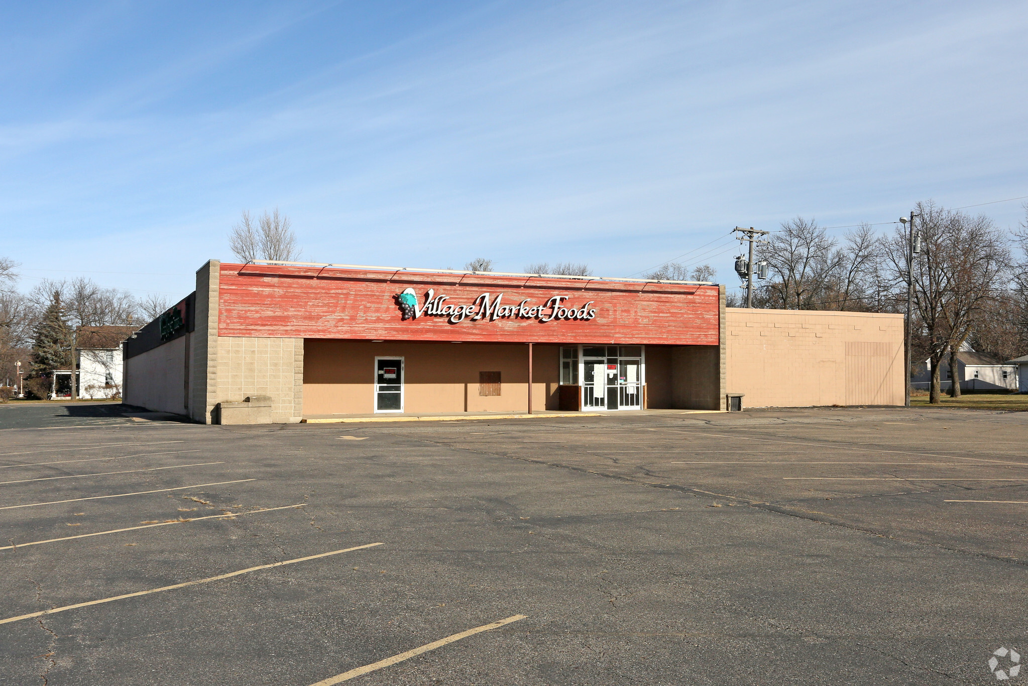 Retail in Belle Plaine, MN for sale Primary Photo- Image 1 of 1