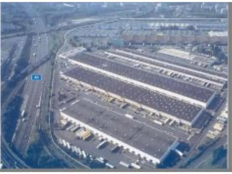 Industrial in Aulnay-sous-Bois for lease - Building Photo - Image 2 of 7