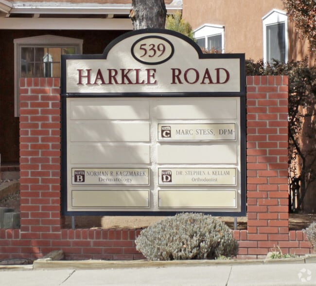 539 Harkle Rd, Santa Fe, NM for sale - Building Photo - Image 3 of 11