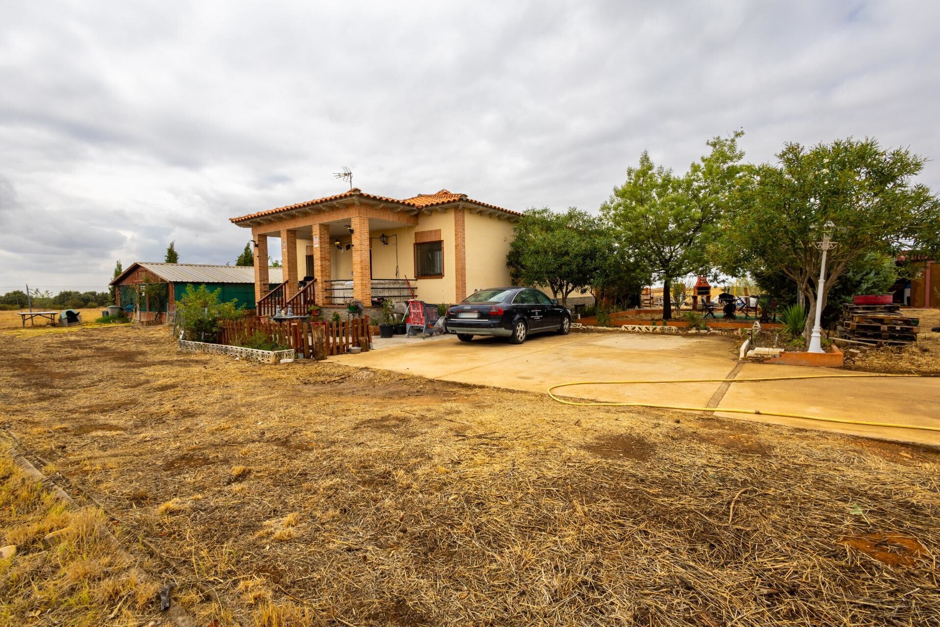 Retail in Fuentelahiguera de Albatages, Guadalajara for sale Building Photo- Image 1 of 37