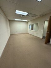 4709-4711 Golf Rd, Skokie, IL for lease Building Photo- Image 2 of 5