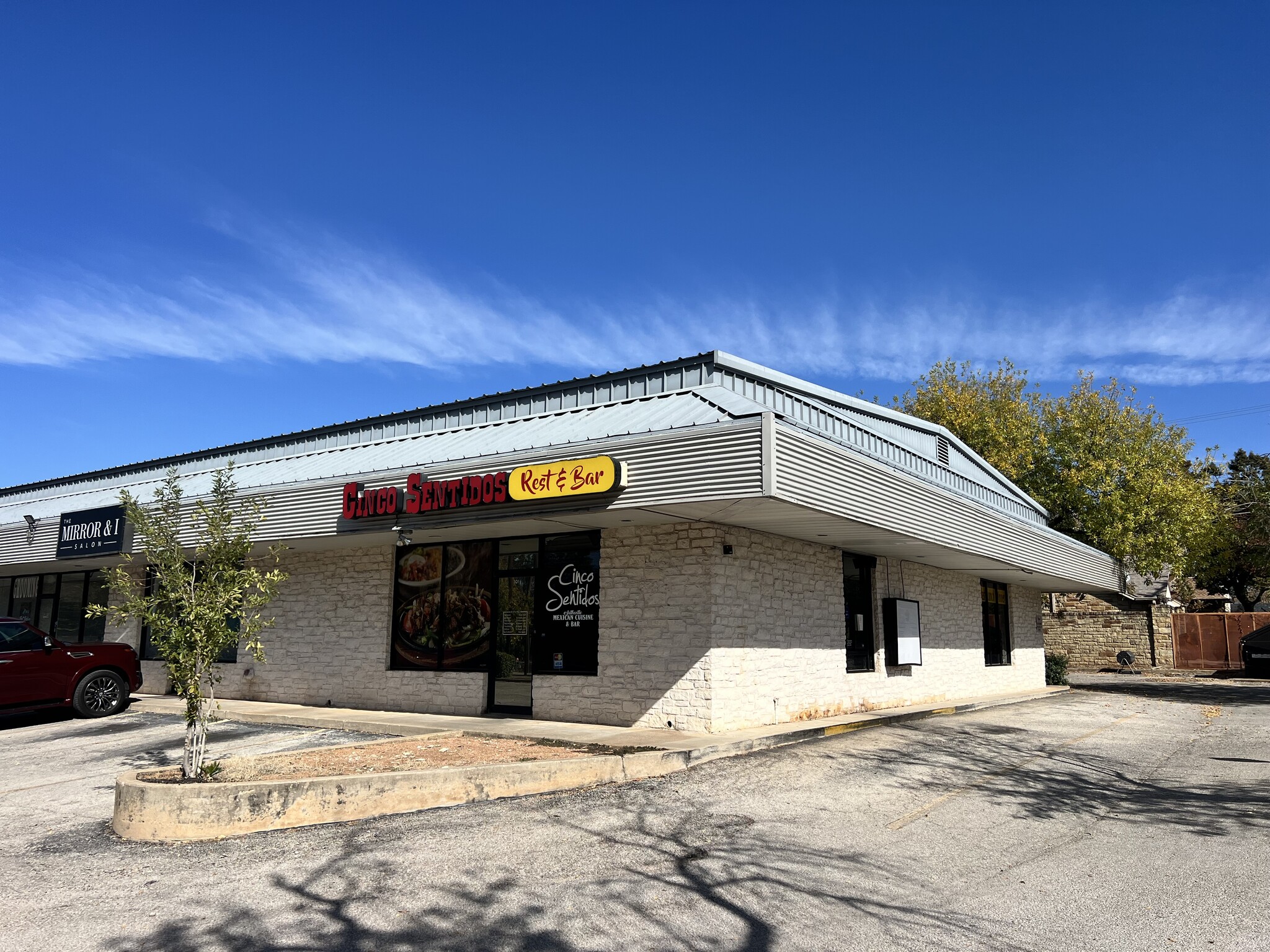 2000 Sam Bass Rd, Round Rock, TX for lease Building Photo- Image 1 of 5