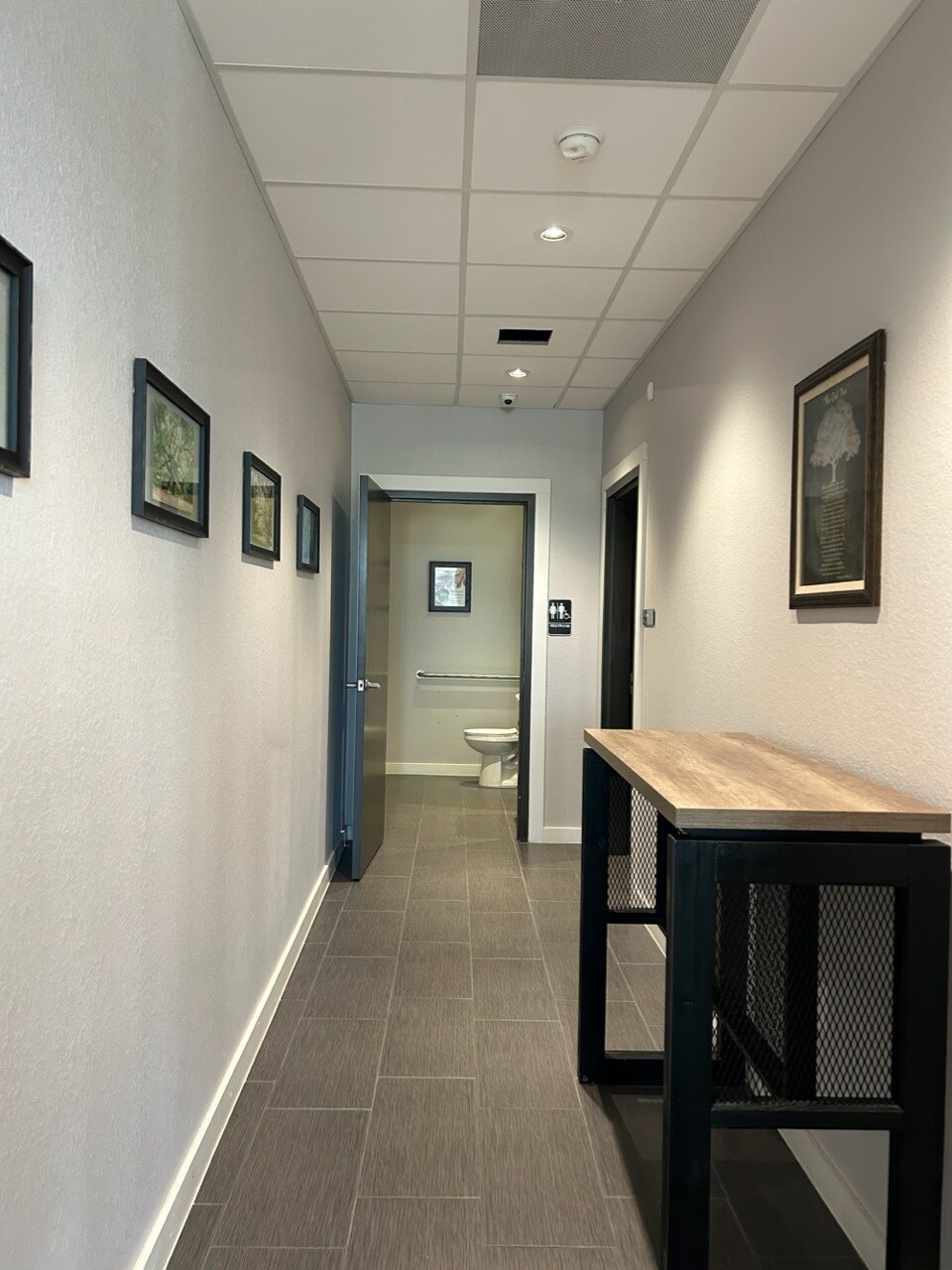 12012 Space Center Blvd, Houston, TX 77059 Suite 1000 Sublet Opportunity