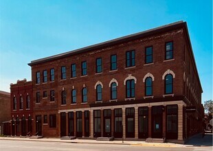 102 Walnut St, Winona, MN for lease Building Photo- Image 1 of 6