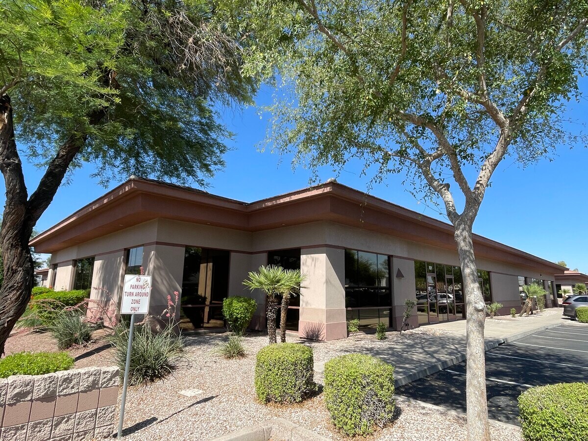 1830 S Alma School Rd, Mesa, AZ 85210