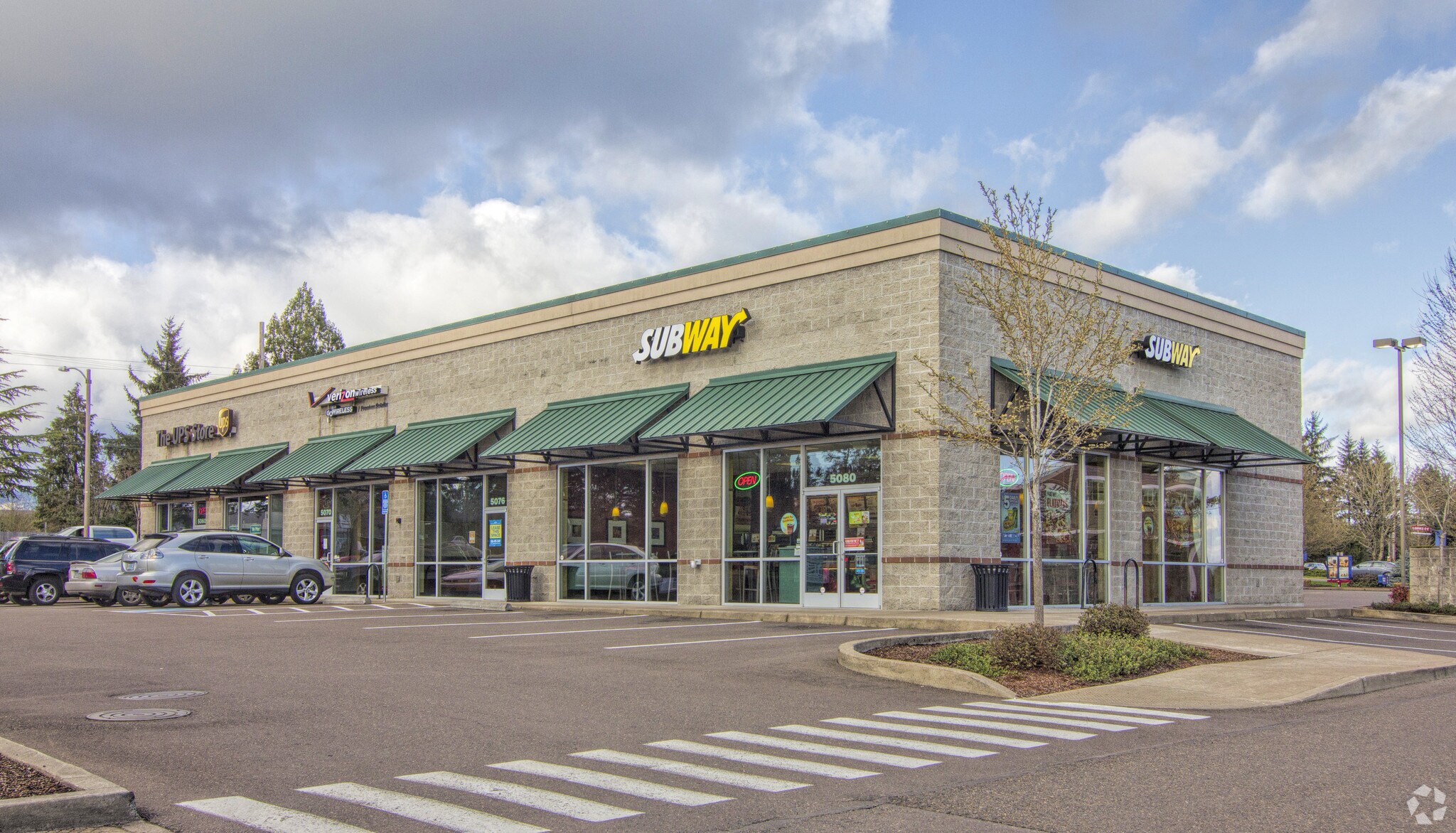 5270 SW Philomath Blvd, Corvallis, OR 97333 Sunset Shopping Center