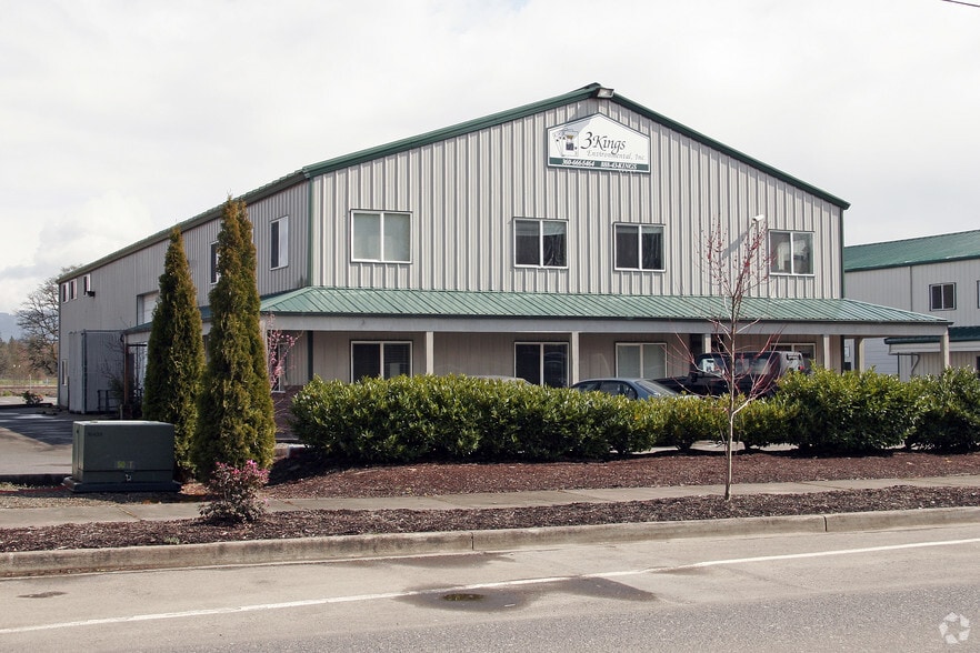 1311 SE Grace Ave, Battle Ground, WA for lease - Primary Photo - Image 3 of 4