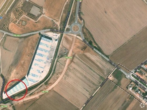 Avenida Adolfo Suárez, 13 D, Alovera, Guadalajara for sale - Building Photo - Image 3 of 3