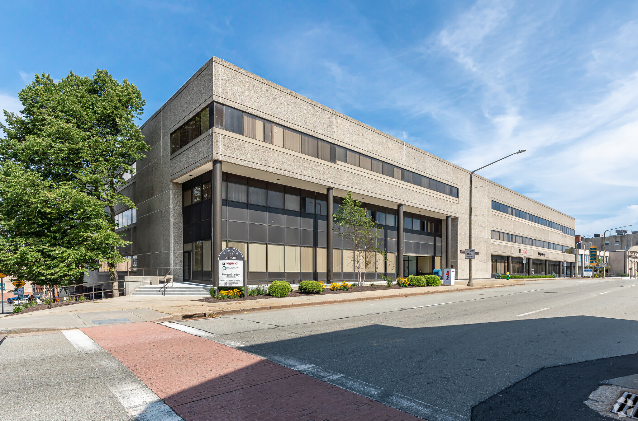 125 Eugene O'Neill Dr, New London, CT for lease Building Photo- Image 1 of 14