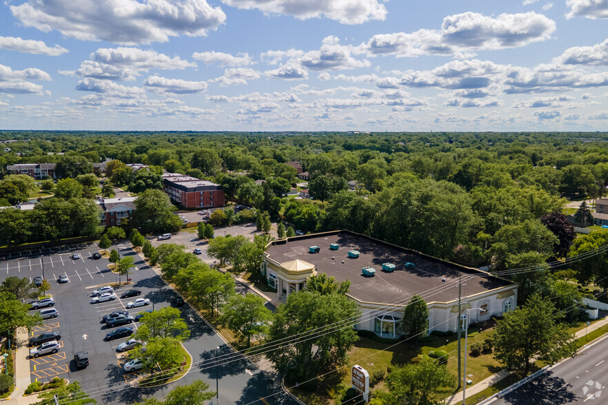 607 E Golf Rd, Schaumburg, IL for sale - Aerial - Image 3 of 26