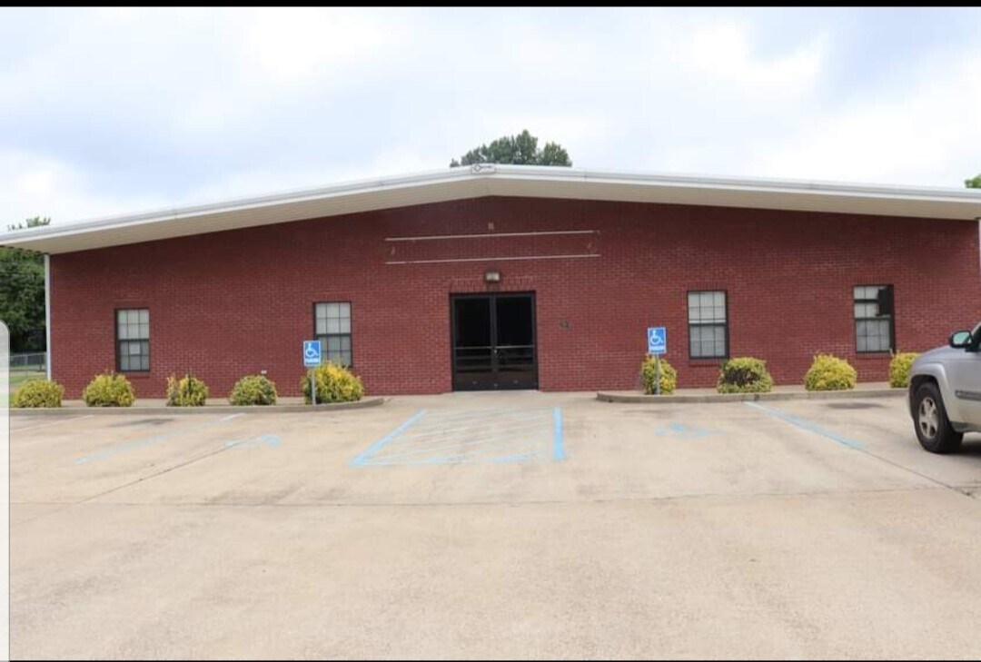 532 Carnation St, Tupelo, MS for sale Primary Photo- Image 1 of 1